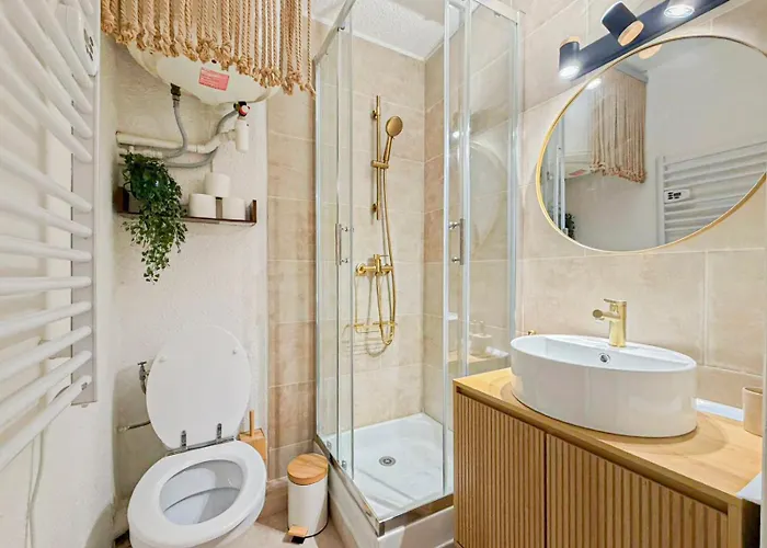 Proche - 2 Pers, Ac Apartment